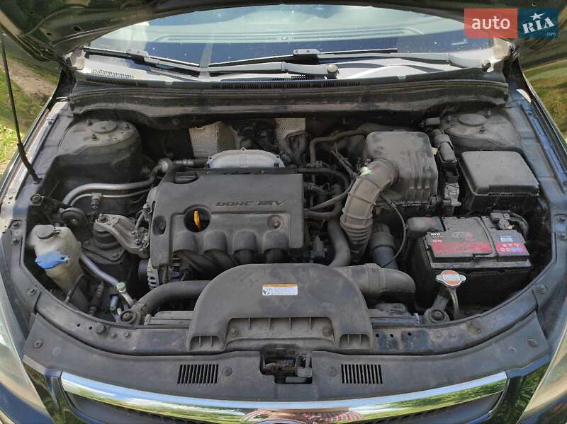 Хэтчбек Hyundai i30 2009 в Виннице