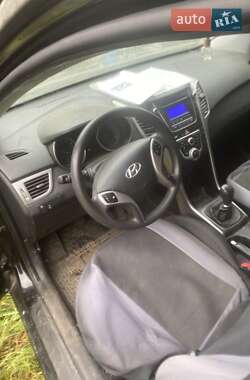 Хетчбек Hyundai i30 2013 в 