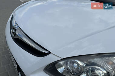 Хэтчбек Hyundai i30 2010 в 