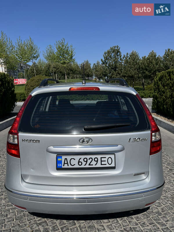 Универсал Hyundai i30 2008 в Днепре