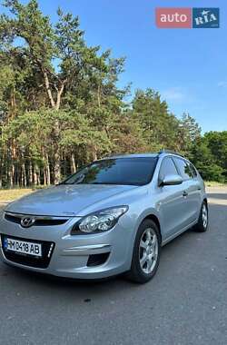 Универсал Hyundai i30 2009 в 
