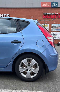 Універсал Hyundai i30 2011 в 