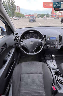 Універсал Hyundai i30 2011 в 