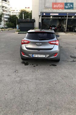 Хэтчбек Hyundai i30 2012 в 