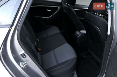 Хэтчбек Hyundai i30 2012 в 