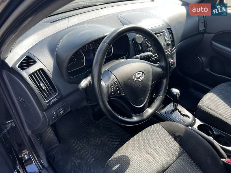 Универсал Hyundai i30 2012 в Киеве