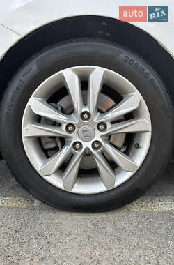 Универсал Hyundai i30 2013 в 