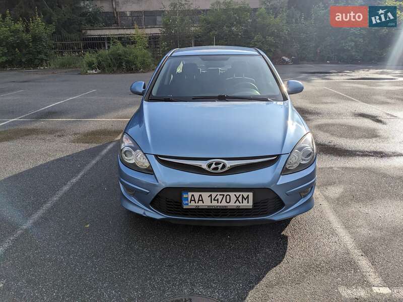 Hyundai i30 2011