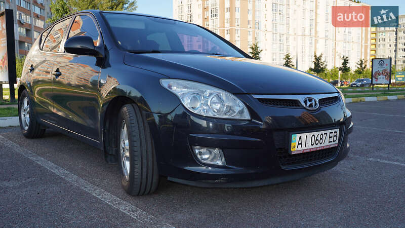 Хэтчбек Hyundai i30 2008 в Буче