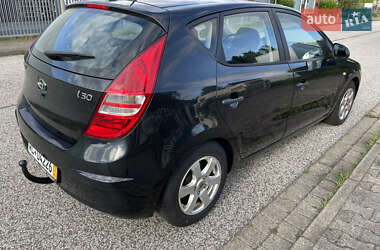 Хэтчбек Hyundai i30 2009 в 