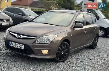 Универсал Hyundai i30 2012 в 