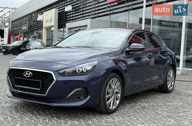Фастбек Hyundai i30 2019 в Дніпрі