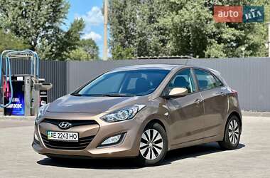 Хэтчбек Hyundai i30 2013 в Днепре