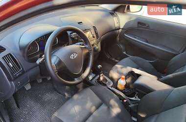 Хэтчбек Hyundai i30 2007 в 