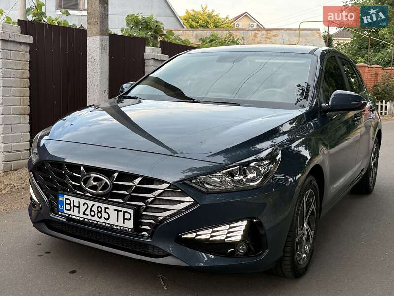 Хэтчбек Hyundai i30 2024 в 