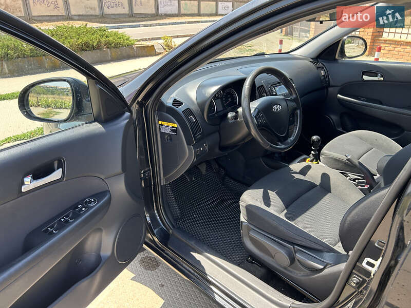 Універсал Hyundai i30 2008 в Херсоні