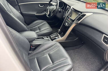 Хэтчбек Hyundai i30 2015 в 