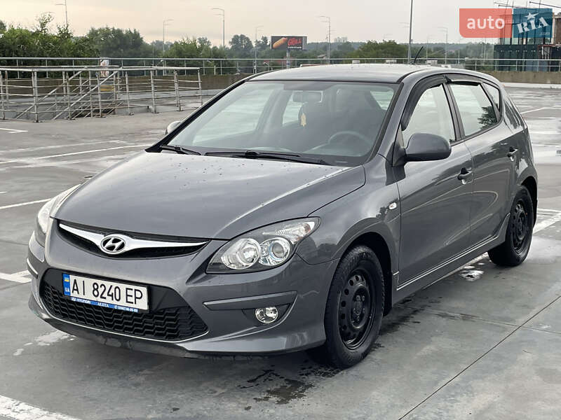 Hyundai i30 2010
