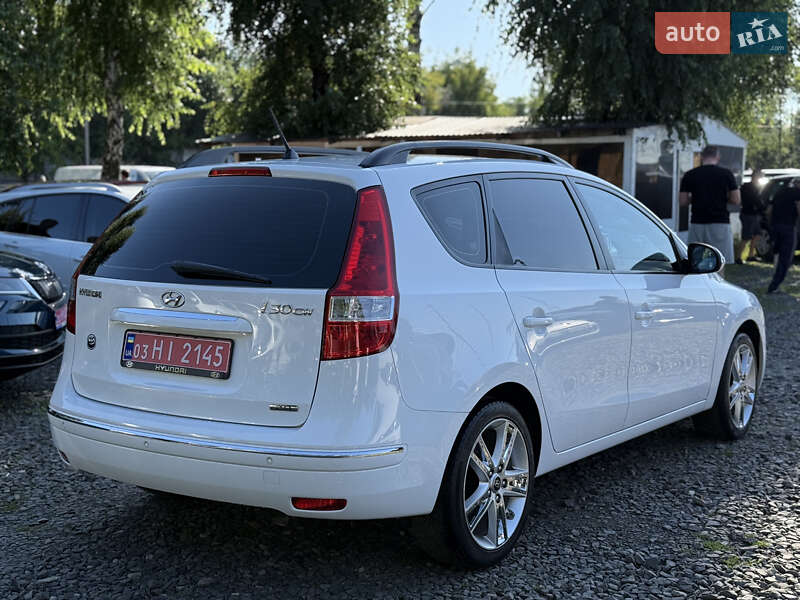 Универсал Hyundai i30 2008 в Луцке