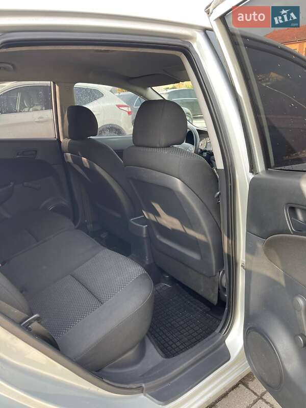 Хэтчбек Hyundai i30 2009 в Ужгороде