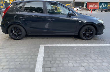 Хетчбек Hyundai i30 2009 в Харкові