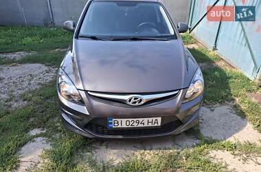 Хетчбек Hyundai i30 2011 в Полтаві