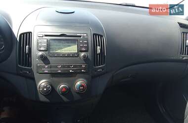 Универсал Hyundai i30 2009 в 