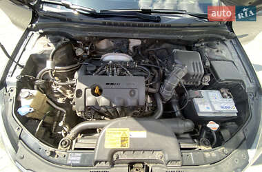 Хэтчбек Hyundai i30 2009 в 