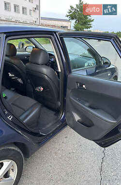 Хэтчбек Hyundai i30 2007 в 