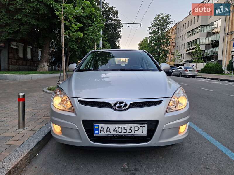 Hyundai i30 2009