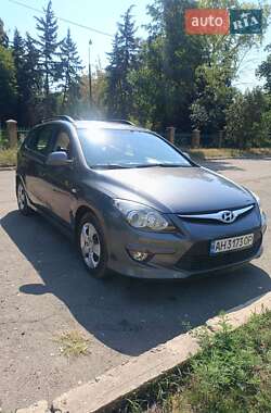 Универсал Hyundai i30 2011 в Краматорске