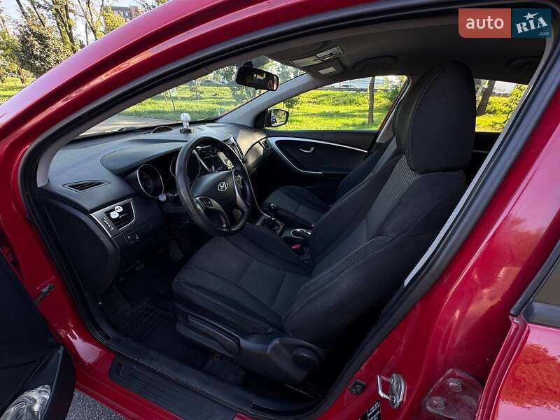 Хетчбек Hyundai i30 2012 в Києві