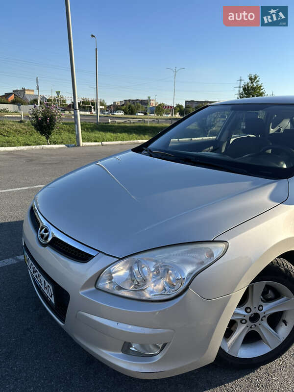 Хэтчбек Hyundai i30 2008 в Мукачево фото 3 Хэтчбек Hyundai i30 2008 в Мукачево