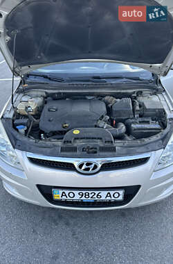 Хэтчбек Hyundai i30 2008 в 
