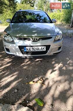 Универсал Hyundai i30 2009 в Кривом Роге