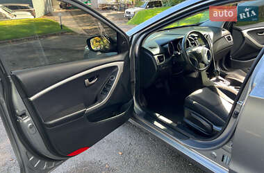 Хэтчбек Hyundai i30 2012 в 