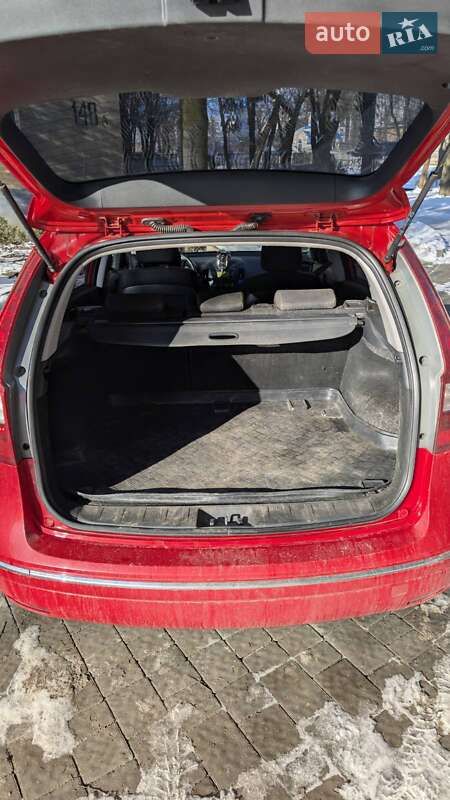 Универсал Hyundai i30 2009 в Одессе