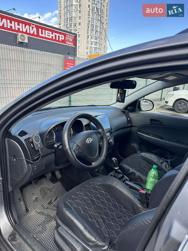 Універсал Hyundai i30 2011 в Києві