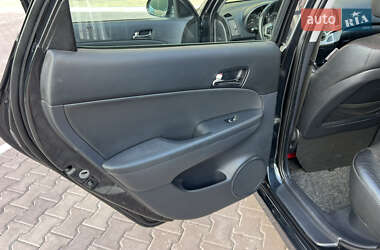 Хэтчбек Hyundai i30 2010 в 