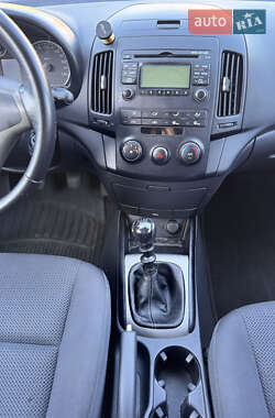 Универсал Hyundai i30 2009 в 