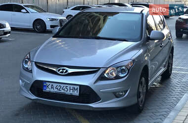 Хетчбек Hyundai i30 2010 в Одесі