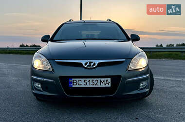 Универсал Hyundai i30 2008 в Радивилове
