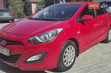 Хэтчбек Hyundai i30 2014 в Виннице