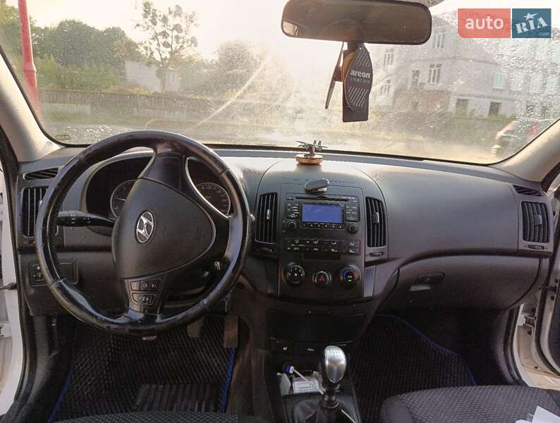 Универсал Hyundai i30 2010 в Виннице