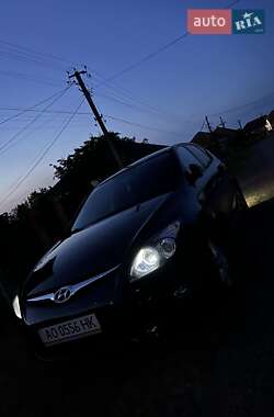Хетчбек Hyundai i30 2010 в Мукачевому