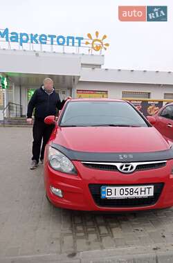 Хэтчбек Hyundai i30 2008 в Кобеляках