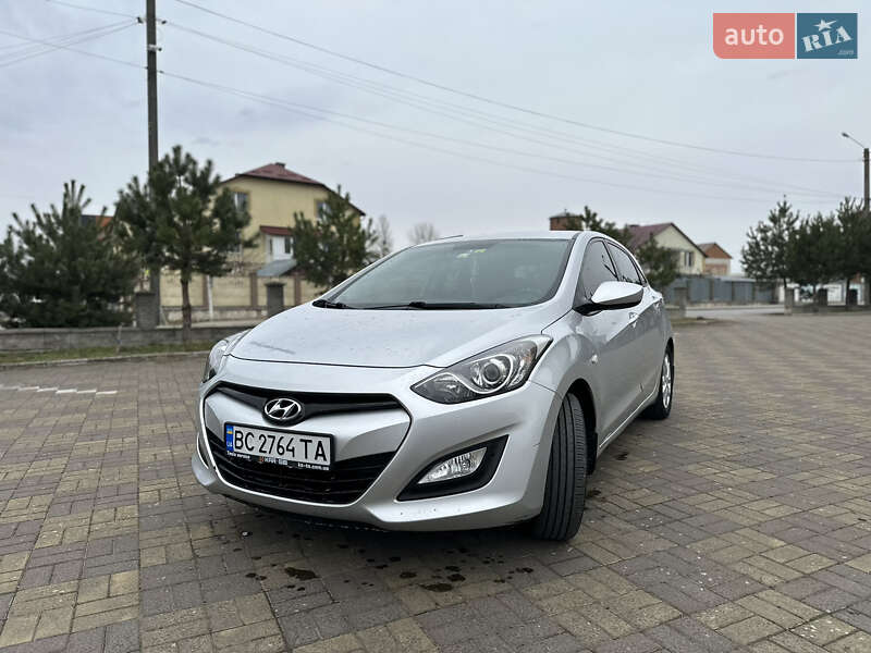 Hyundai i30 2012