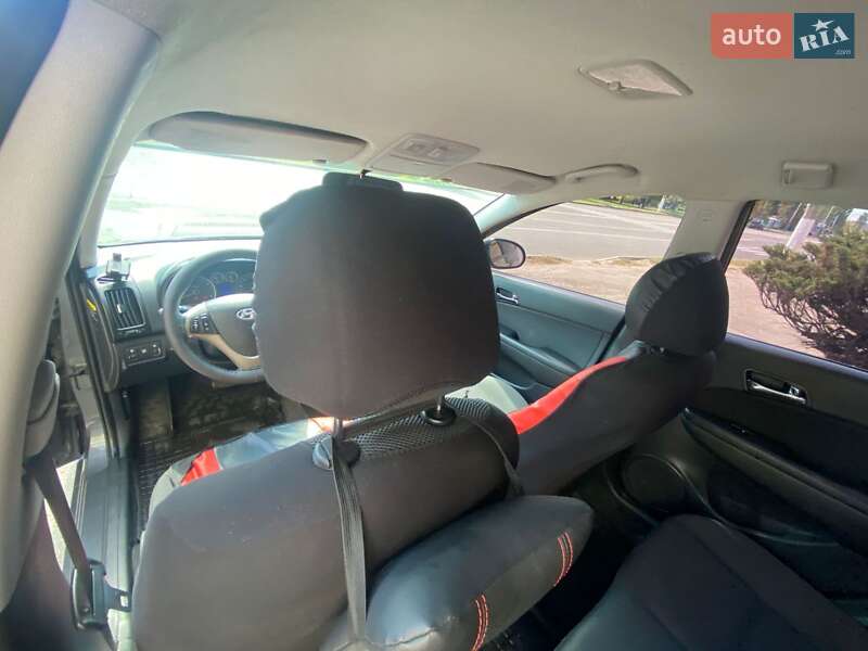 Универсал Hyundai i30 2008 в Харькове фото 11 Универсал Hyundai i30 2008 в Харькове