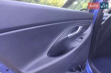 Хэтчбек Hyundai i30 2019 в 