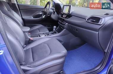 Хэтчбек Hyundai i30 2019 в 